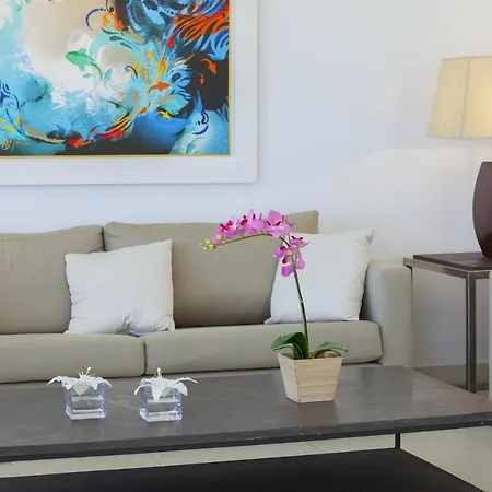 别墅 Imagine Your Family Renting This Luxury Beachfront Villa, 1541