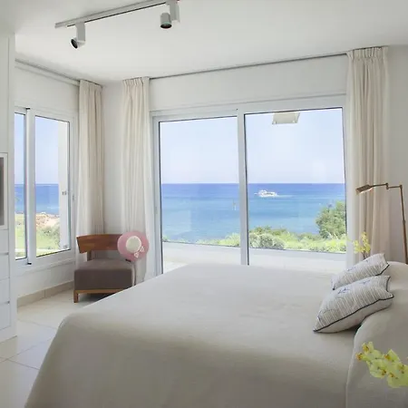 别墅 Imagine Your Family Renting This Luxury Beachfront Villa, 1541 *